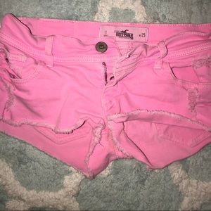 Pink hollister shorts💕